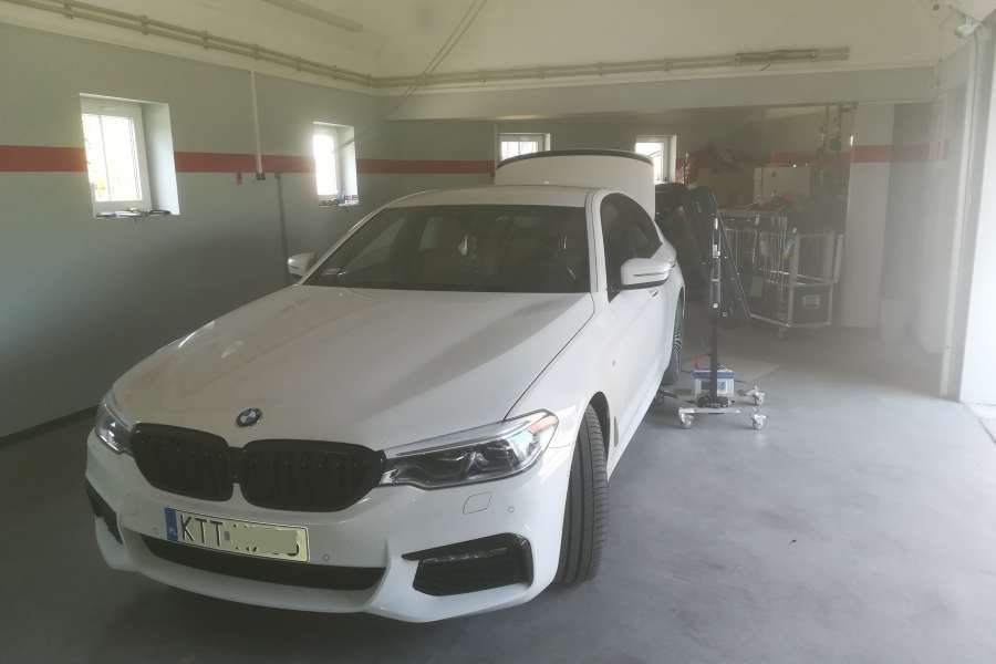 Bmw seria 5 w naszym warsztacie usuwania wgnieceń